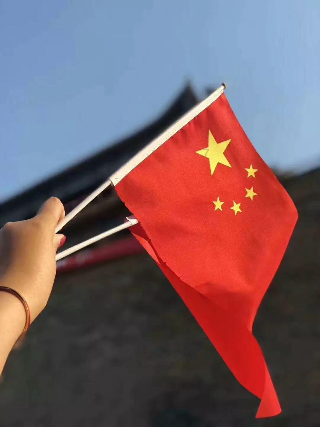 救援受困的小偷